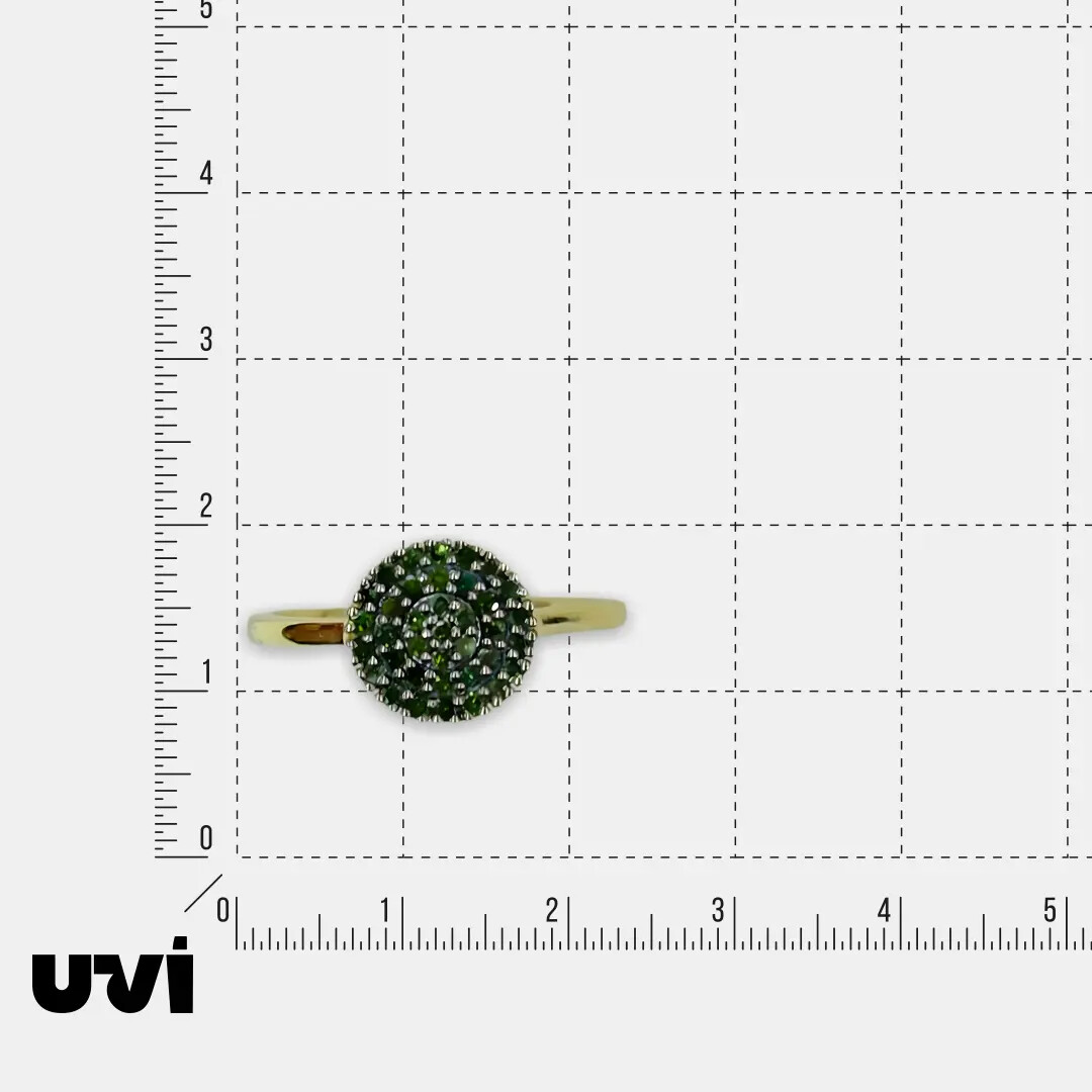Серебряное кольцо с зелеными бриллиантами